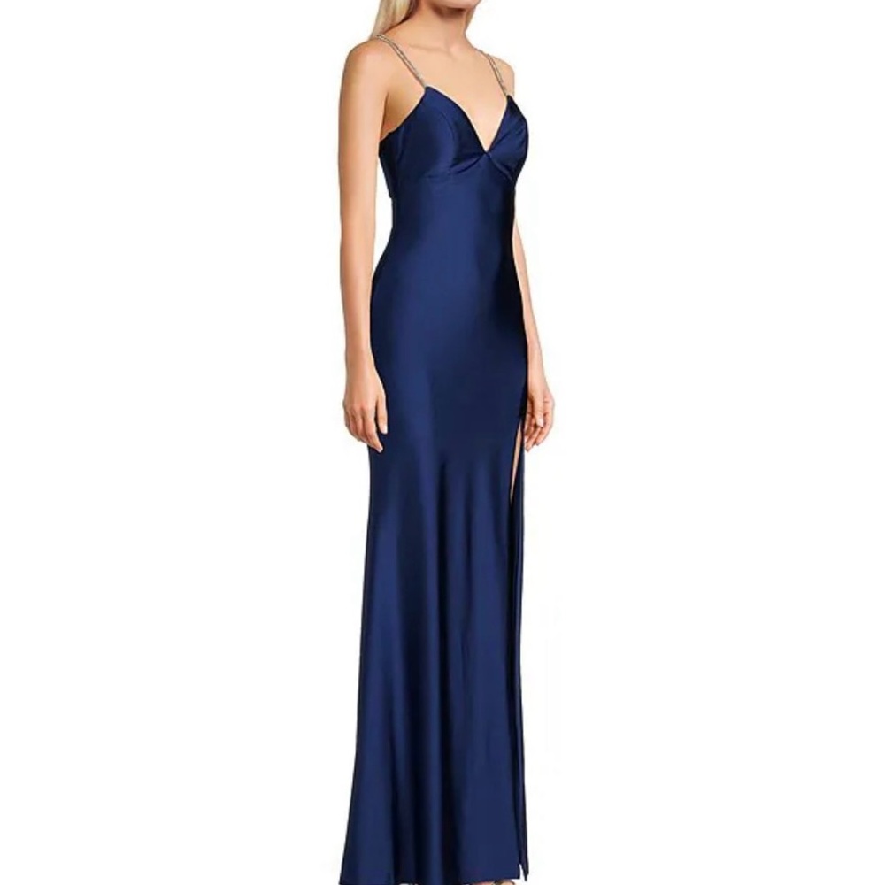 Sleek Navy Blue Maxi Dress
